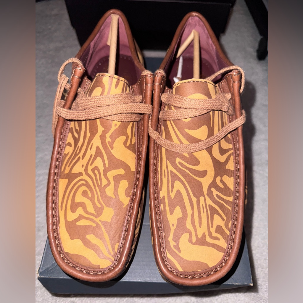 Clarks Wallabees Wutang Size 9 Clarks Wallabees Wutang Size 9